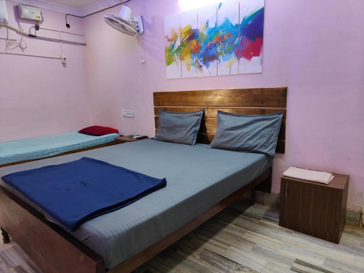 Hotel Hcb Brahmapur Habitación foto